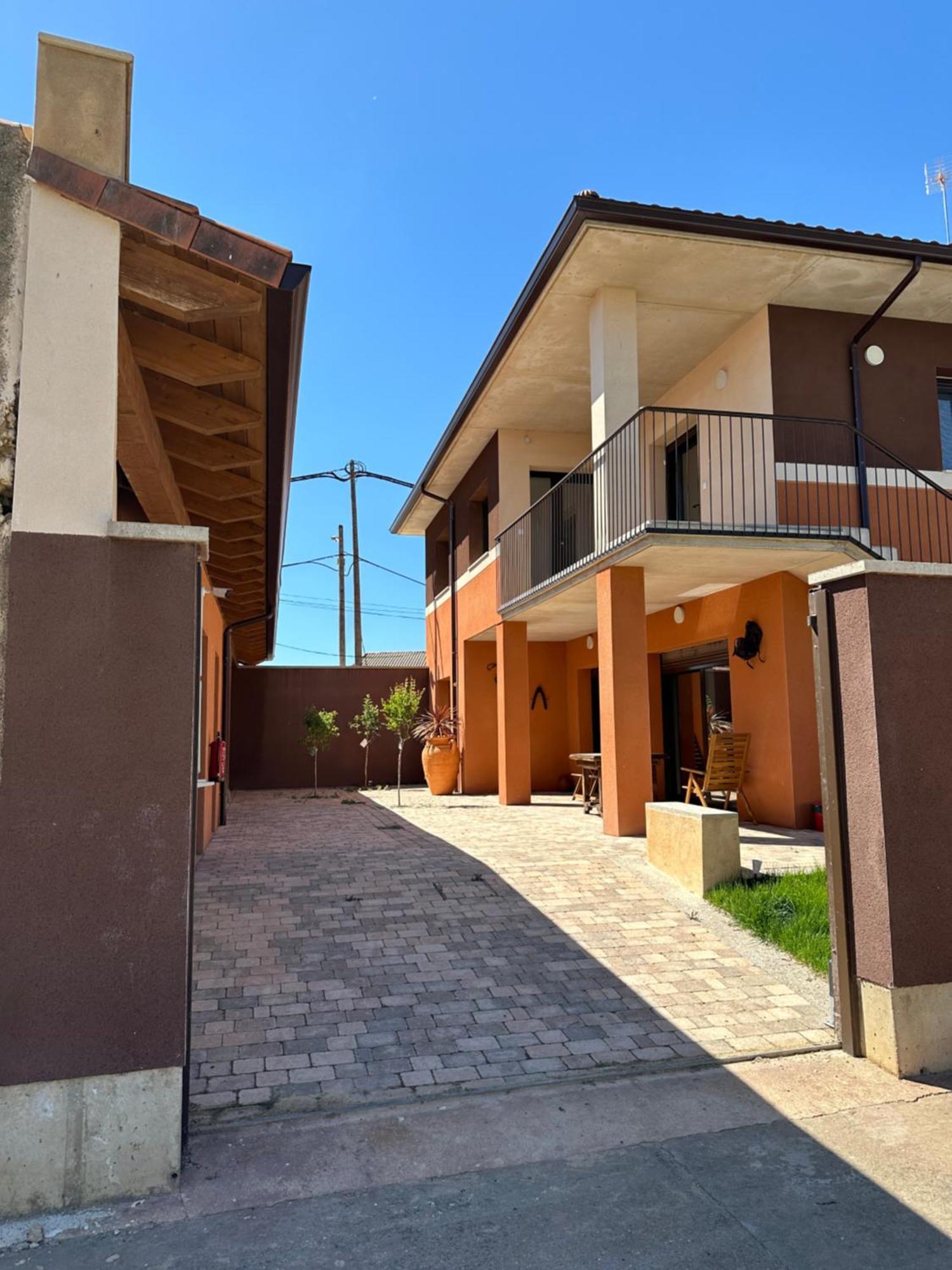 Casa Abuela Angela Guest House Granja de Moreruela Exterior photo